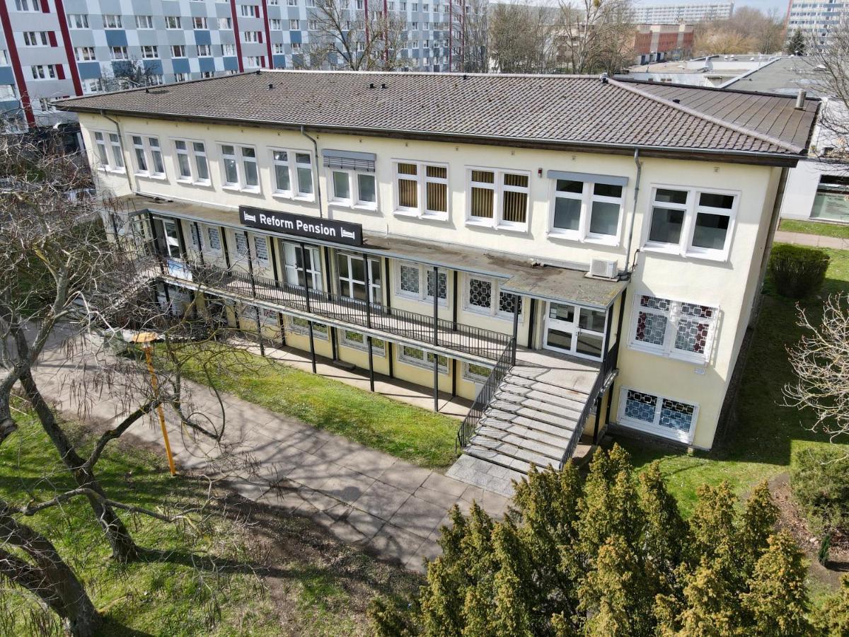 Reform Pension Magdeburg Exterior foto